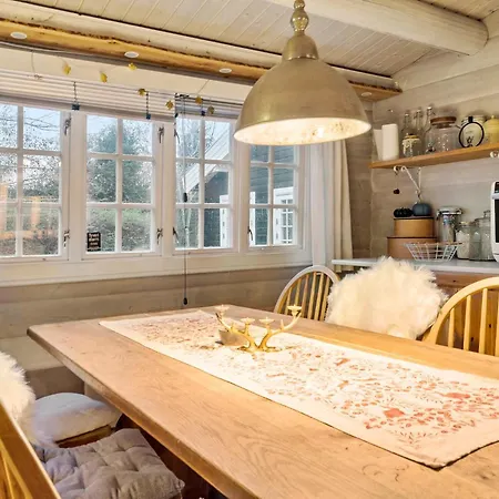 Stunning In Hyllinge With Wifi Holiday home Kirke-Hyllinge