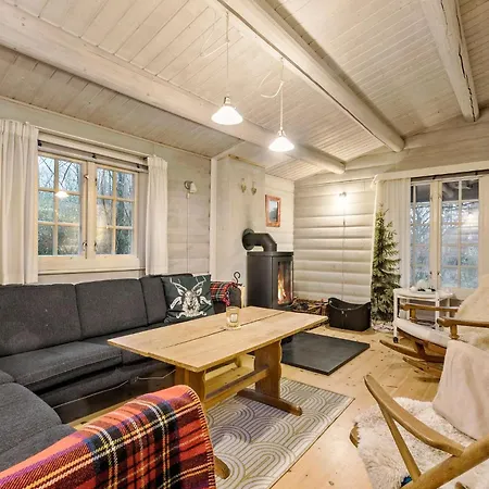 Stunning In Hyllinge With Wifi Holiday home Kirke-Hyllinge